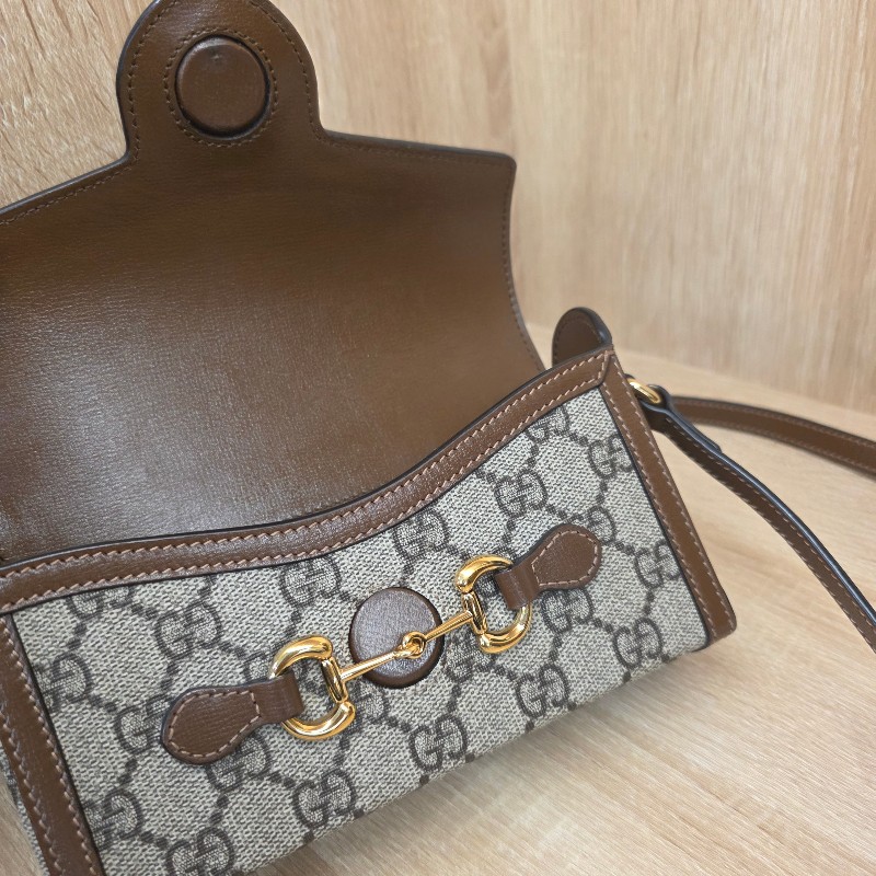 [ 新年優惠持續中🧧] Gucci 老花咖色牛皮1955磁吸Mini斜背包-9