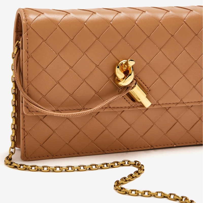 Bottega Veneta 女士 Andiamo 鏈條單肩包均碼碼19cm*4cm*11.5cm-2