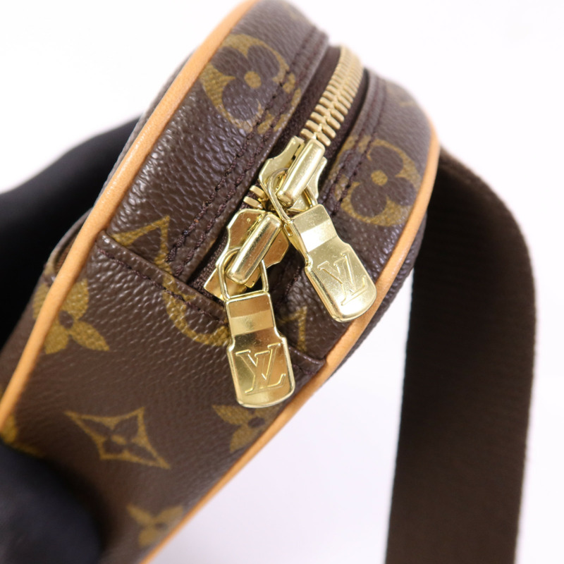 LOUIS VUITTON Monogram Pochette Gange金扣肩背袋-9