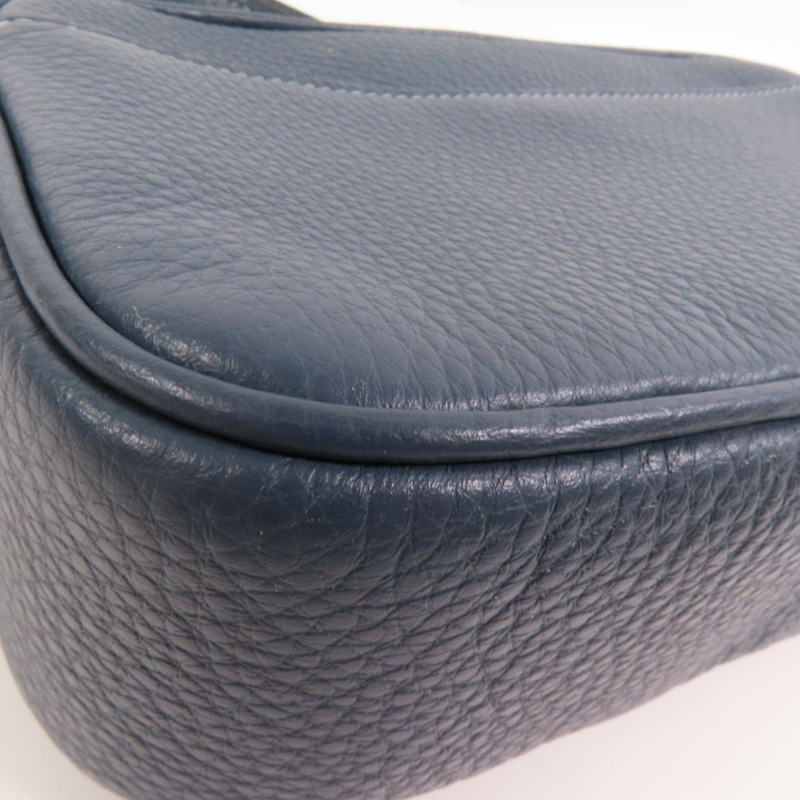 COACH 牛皮皮革Shoulder Bag銀扣肩背袋-7