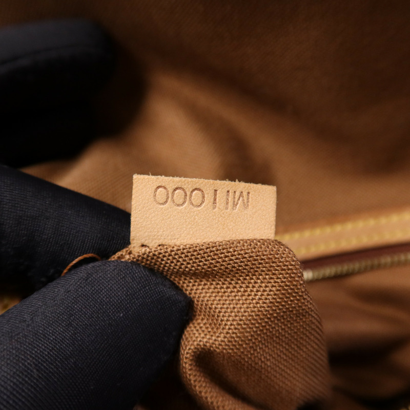 LOUIS VUITTON Monogram Mini Looping金扣肩背袋-13