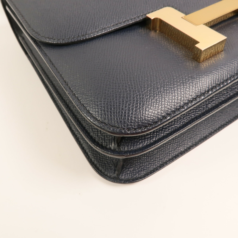HERMES Epsom皮革Constance24金扣肩背袋Bleu Indigo-10