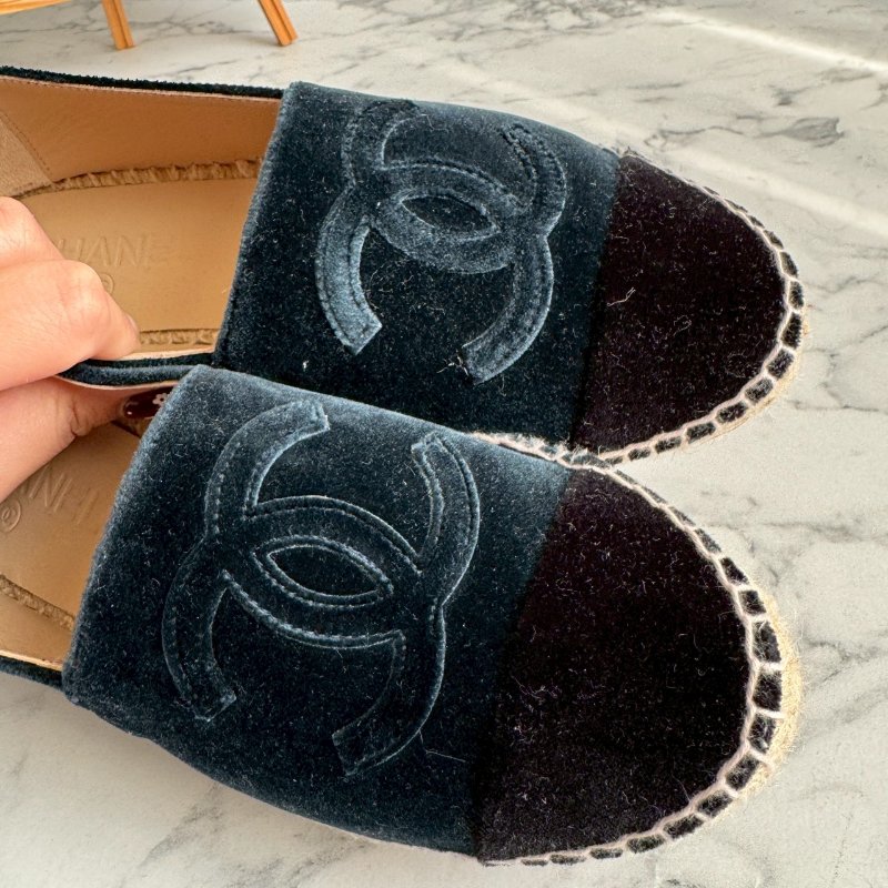 🌟狀況漂亮 Chanel 深藍色絨毛草編鞋-7