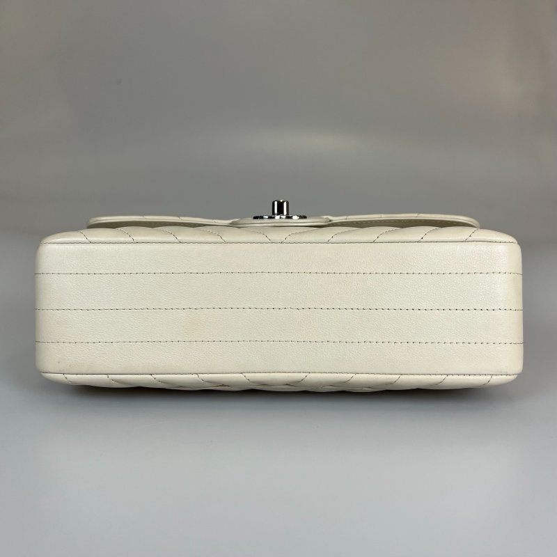 CHANEL CF23 淺灰色牛皮山形紋 A01113/晶片款-4