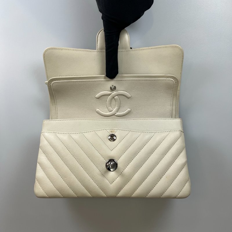 CHANEL CF23 淺灰色牛皮山形紋 A01113/晶片款-6