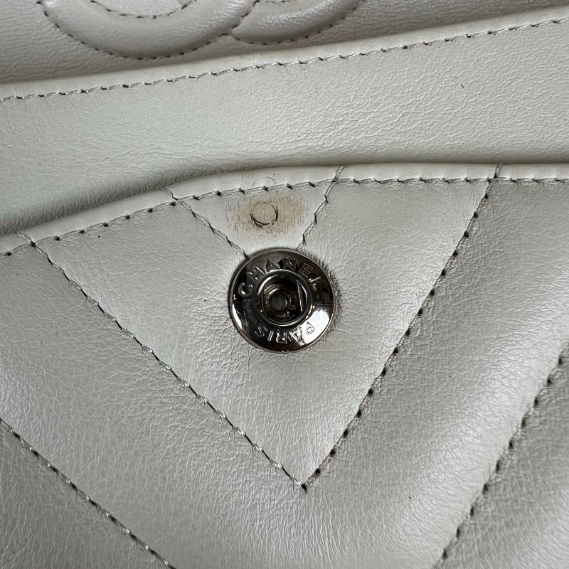 CHANEL CF23 淺灰色牛皮山形紋 A01113/晶片款-10