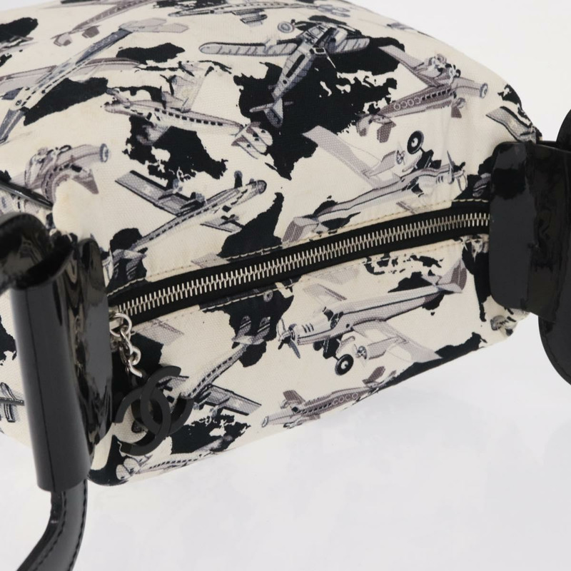 【日本直送】香奈兒航空手袋帆佈白色銀色雙C標誌正品 169837-5