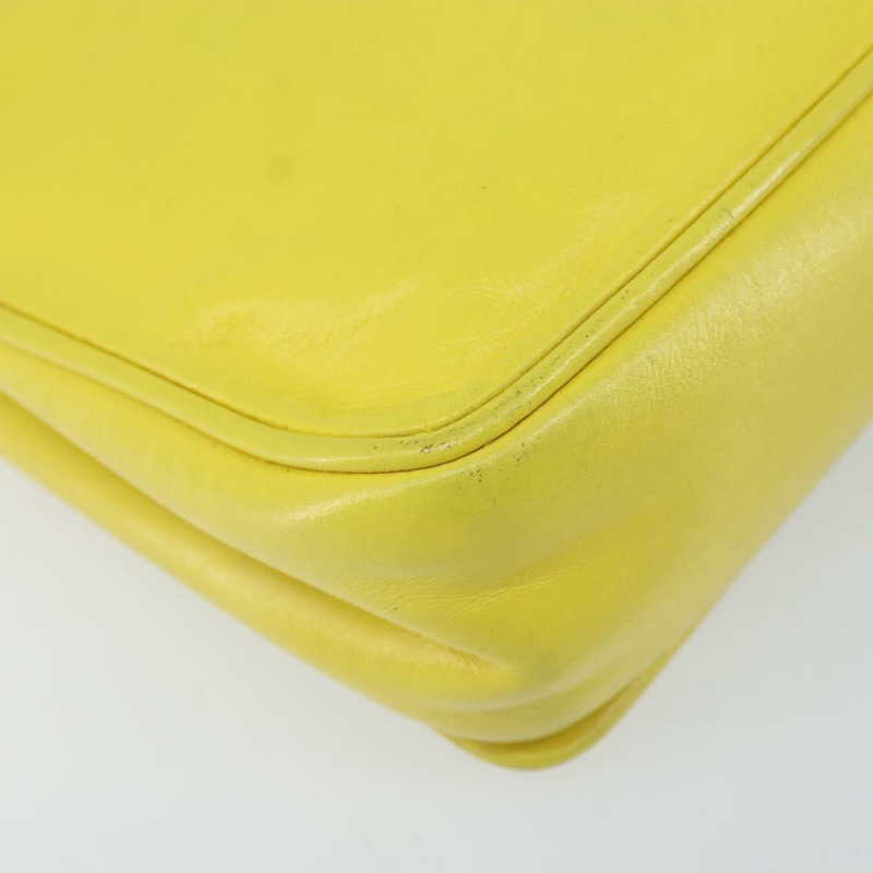 【日本直送】香奈兒 (CHANEL) 鏈條肩背包，羊皮材質，黃金色，CC標誌，正品編號171127V-17