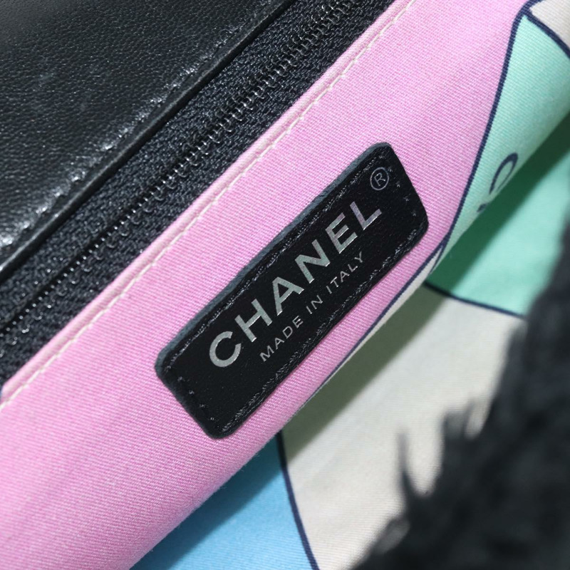 【日本直送】香奈兒 (CHANEL) 鏈條絎縫單肩包 黑色 銀色 CC 標誌 Auth 171160SM-21