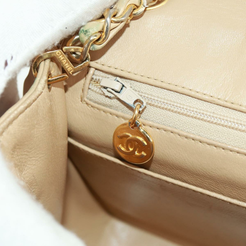 【日本直送】香奈兒 (CHANEL) 絎縫鏈條肩背包,羊皮材質,米色,金色雙C標誌,貨號 171953V-26