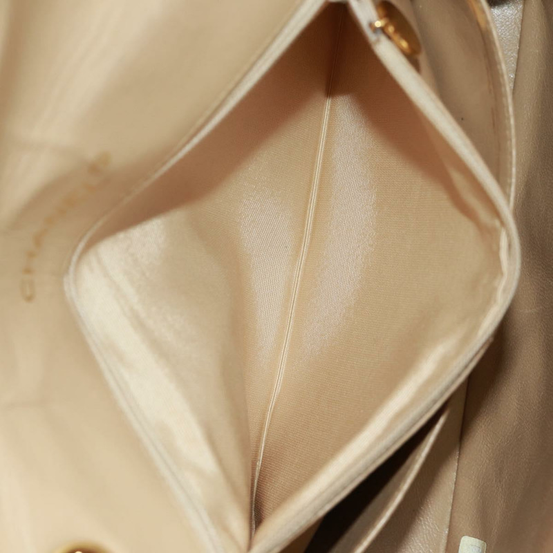 【日本直送】香奈兒 (CHANEL) 絎縫鏈條肩背包,羊皮材質,米色,金色雙C標誌,貨號 171953V-27