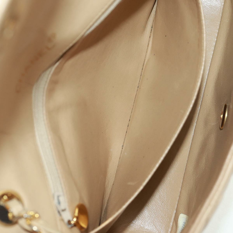 【日本直送】香奈兒 (CHANEL) 絎縫鏈條肩背包,羊皮材質,米色,金色雙C標誌,貨號 171953V-28