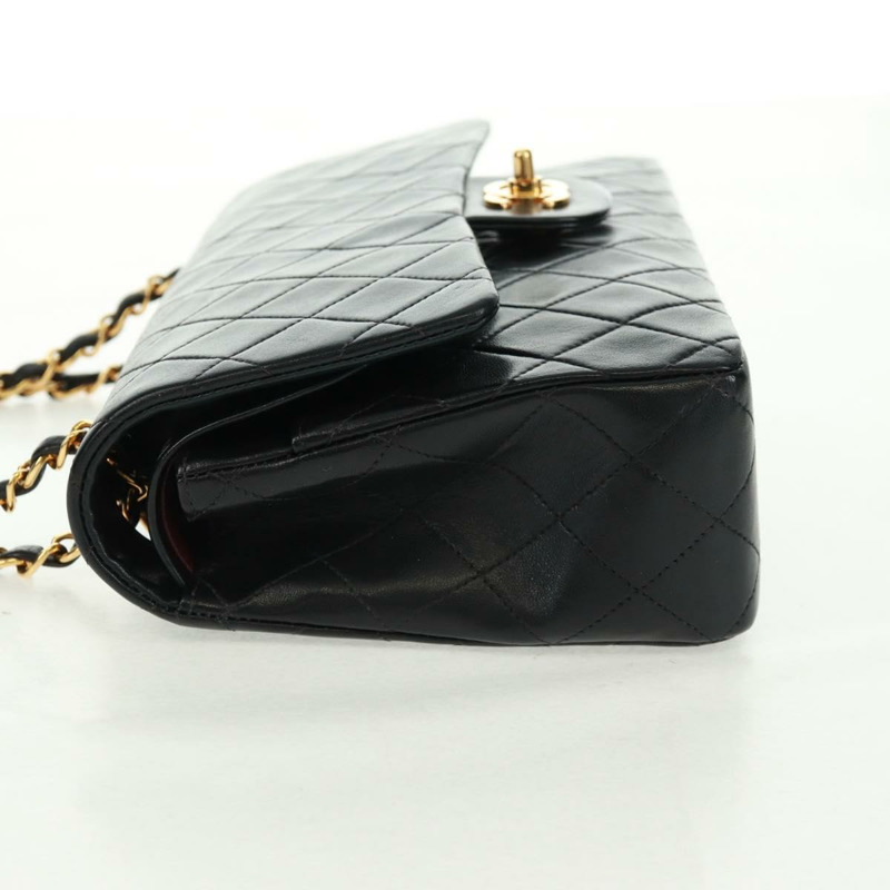 【日本直送】香奈兒 Matelasse 25 雙蓋鏈條包，羊皮材質，黑色，金色雙C標誌，正品 BA10555SM-2