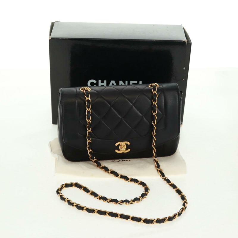 【日本直送】香奈兒 (CHANEL) 絎縫鏈條 Diana 23 手袋,羊皮材質,黑色,金色雙C標誌,正品編號 BA10554SAM-11