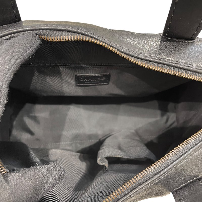 CHANEL 香奈兒 WILD STITCH 波士頓包 皮革 黑色 古銀釦-13