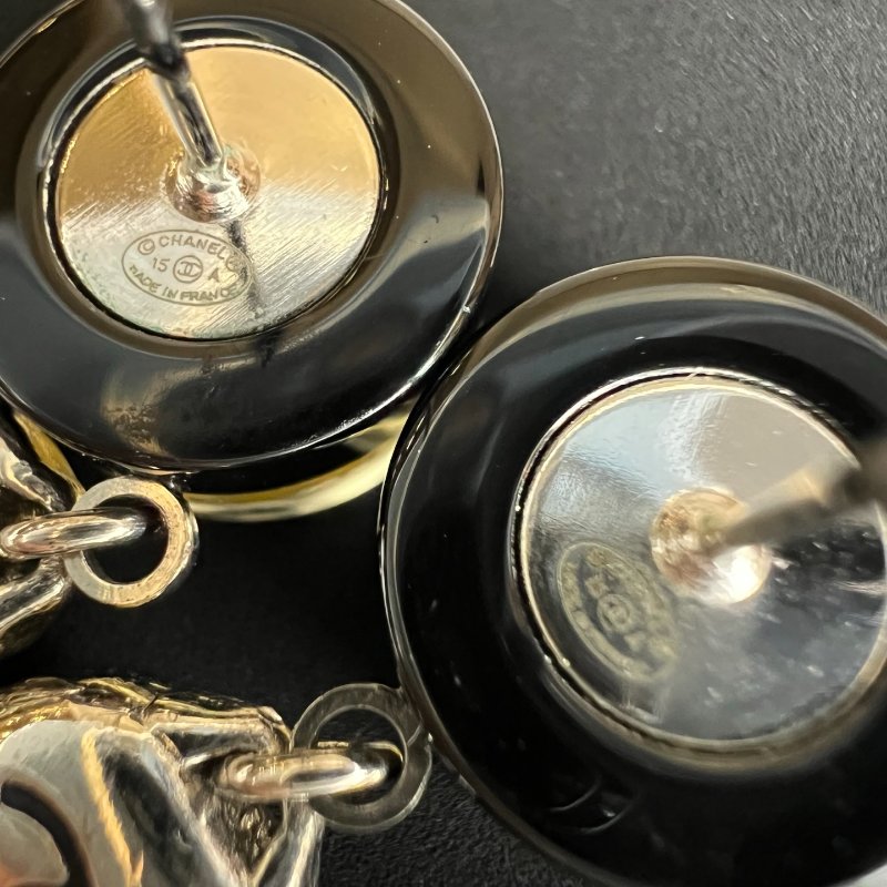 CHANEL 小白花垂墜耳環-6