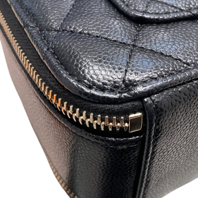 CHANEL 香奈兒 HANDLE 化妝箱包 荔枝皮 黑色 金釦-8