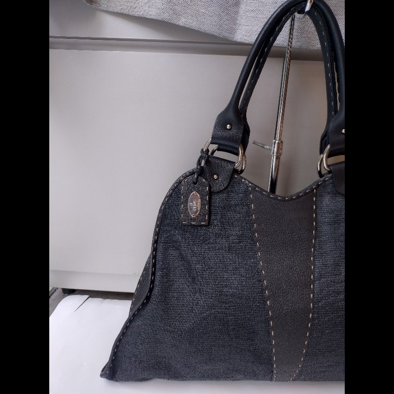 Fendi 黑皮邊布身梯形大托特包-5