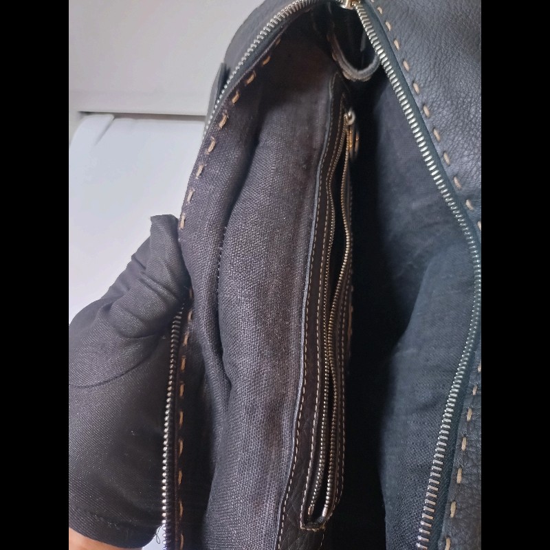 Fendi 黑皮邊布身梯形大托特包-17