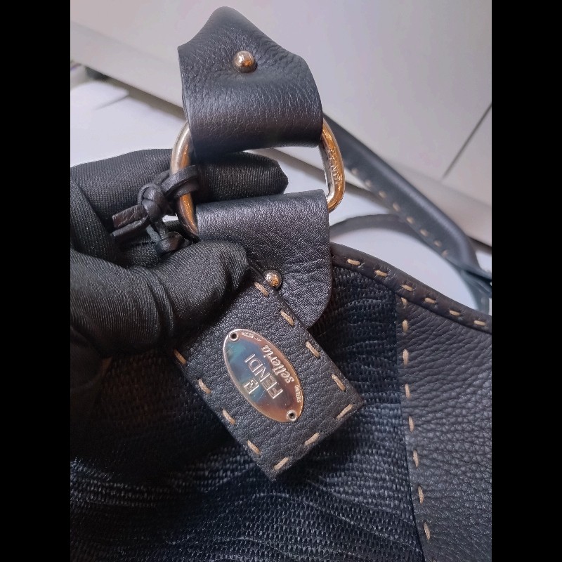 Fendi 黑皮邊布身梯形大托特包-28