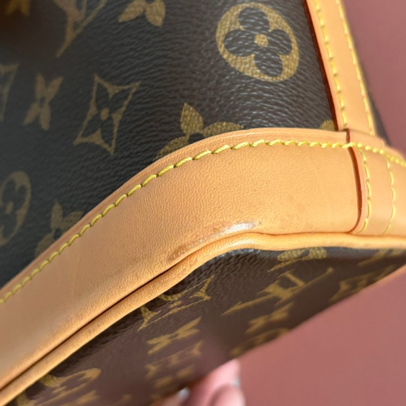 ::LOUIS VUITTON:: LV M81266 Nano Noé 花紋水桶包 手提斜背包-5
