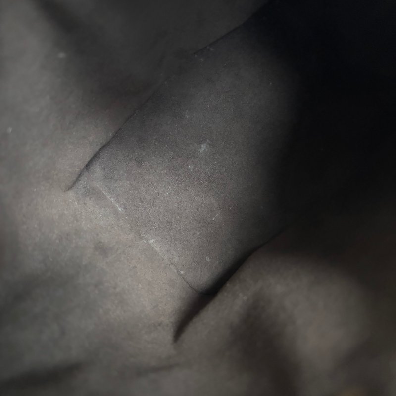 ::LOUIS VUITTON:: LV M81266 Nano Noé 花紋水桶包 手提斜背包-32