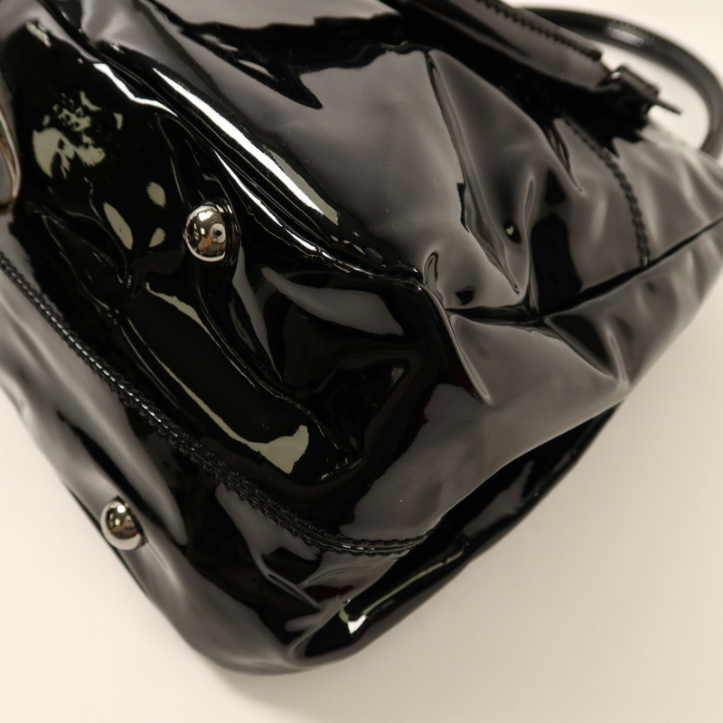 Valentino 漆皮皮革Crystal Catch Satchel銀扣手挽袋-13