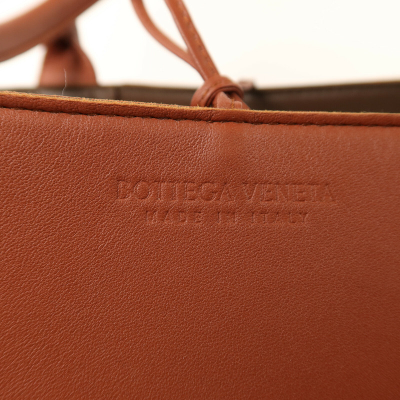 BOTTEGA VENETA 牛皮皮革Arco Tote手挽袋-7