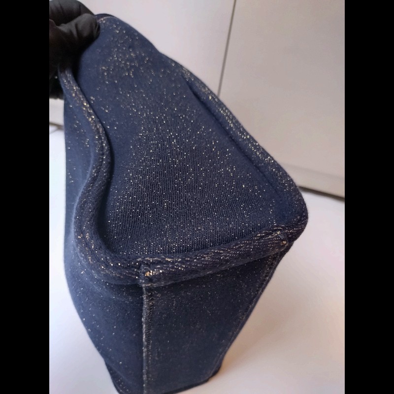 Chanel 深藍布金色字母小號購物包 tote-8
