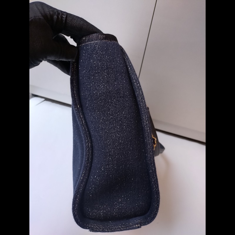 Chanel 深藍布金色字母小號購物包 tote-11