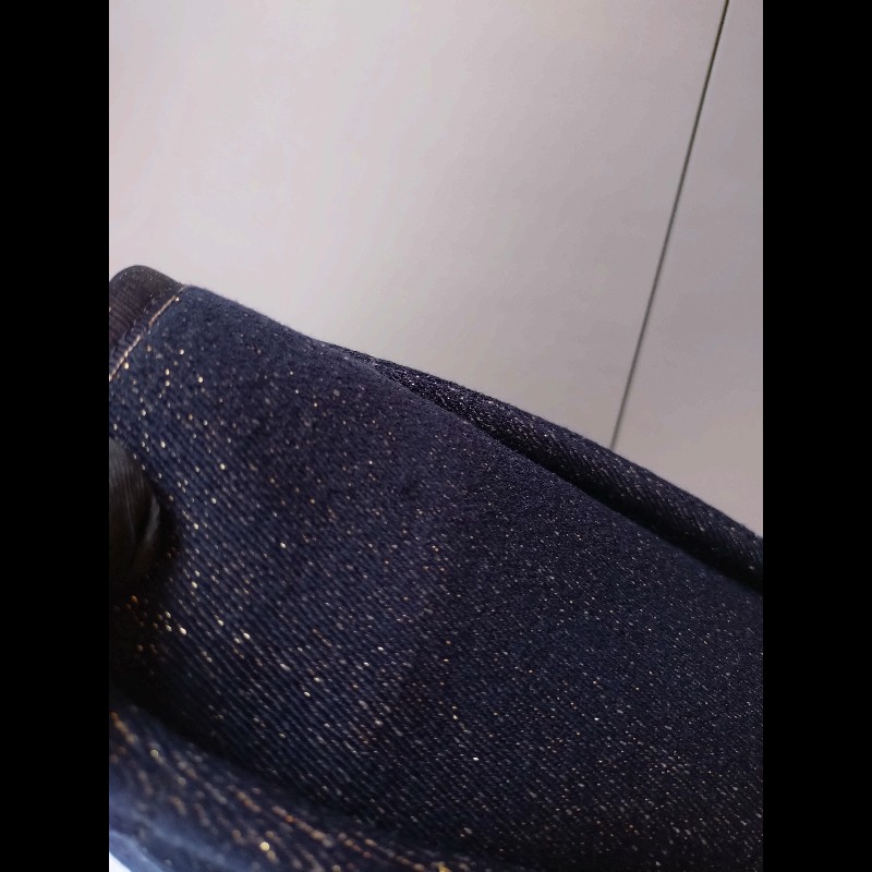 Chanel 深藍布金色字母小號購物包 tote-23