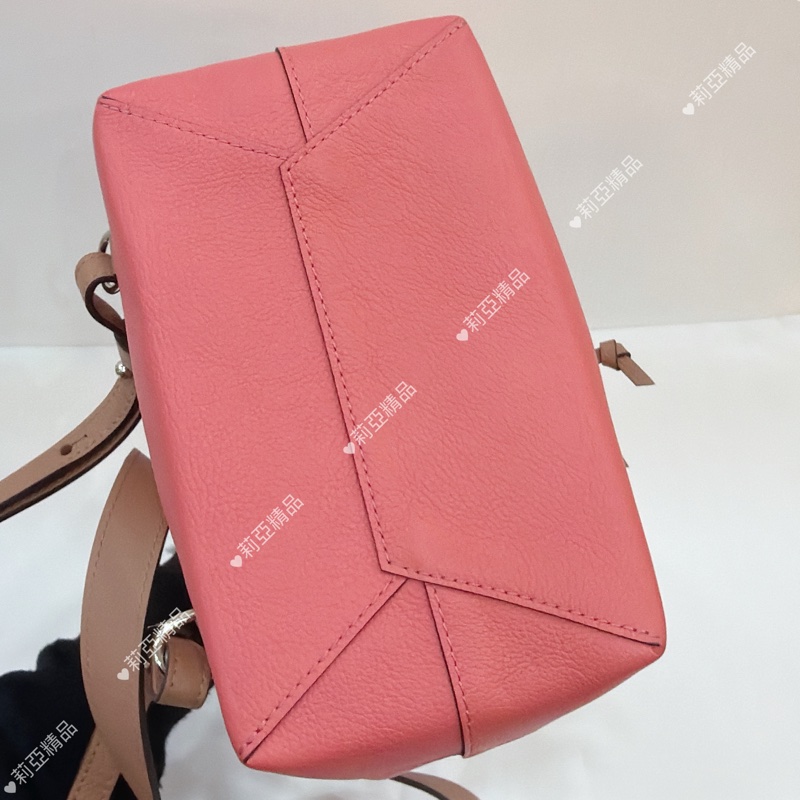 莉亞精品♡ Lv Lockme 拼粉後背包 二手美包-7