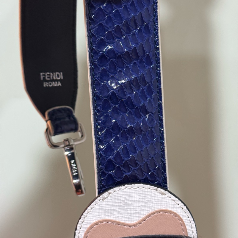 FENDI老佛爺聯名蛇皮絕版收藏背帶-7