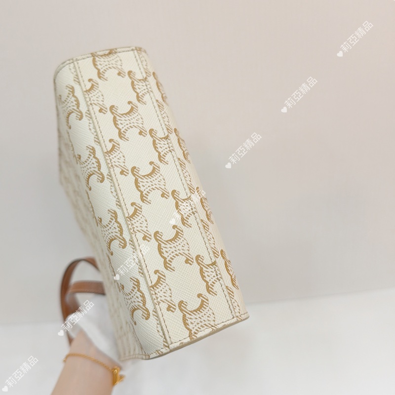 莉亞精品♡ Celine 白老花琴譜包 二手美包-6