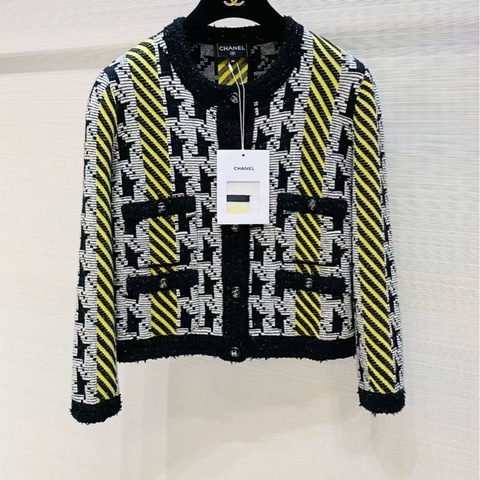 ⭐️ Chanel Jacket 外套