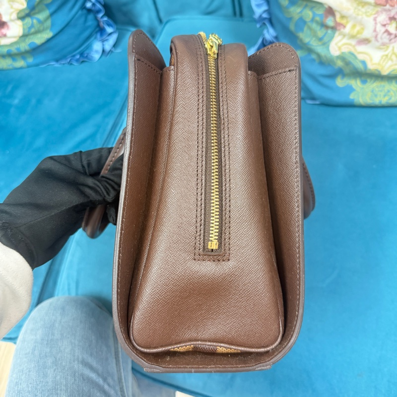 Louis Vuitton #LV 咖啡方格子金釦三層ㄇ拉手提方形豆腐包Triana N51155-3