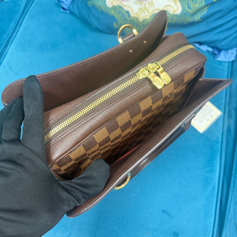 Louis Vuitton #LV 咖啡方格子金釦三層ㄇ拉手提方形豆腐包Triana N51155-5