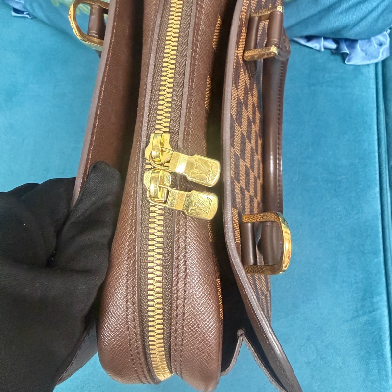 Louis Vuitton #LV 咖啡方格子金釦三層ㄇ拉手提方形豆腐包Triana N51155-6