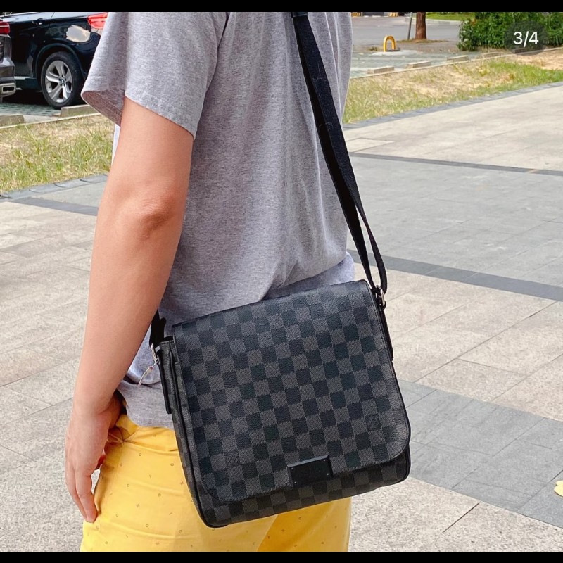 莉亞精品♡LV 黑棋盤格郵差包 二手美包-1