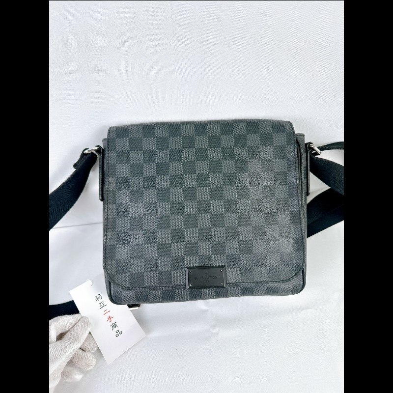 莉亞精品♡LV 黑棋盤格郵差包 二手美包-4