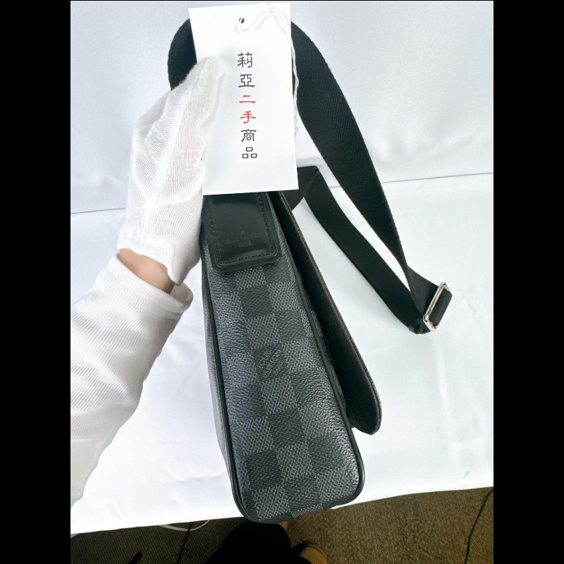 莉亞精品♡LV 黑棋盤格郵差包 二手美包-8