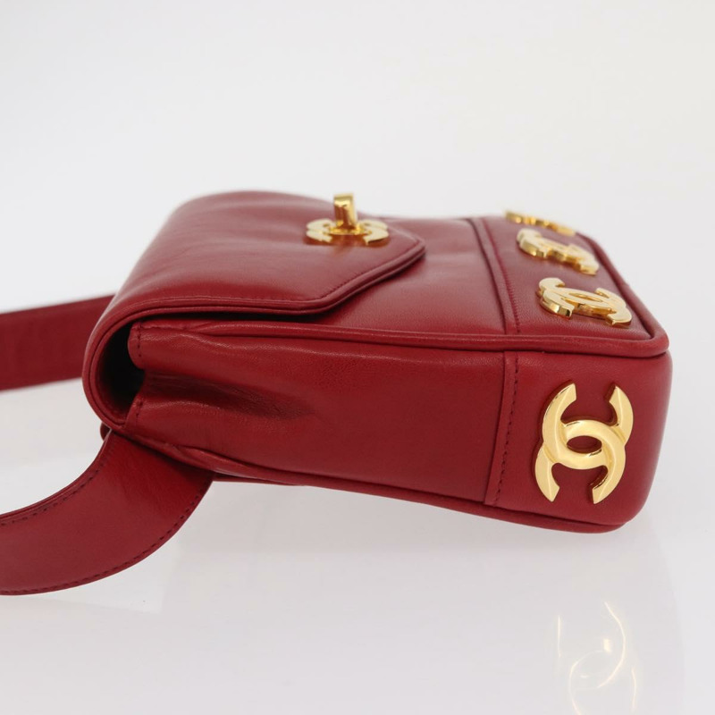 【日本直送】香奈兒 Triple Coco 腰包，羊皮材質，紅色，金色雙C標誌，正品編號 168355SAV-3