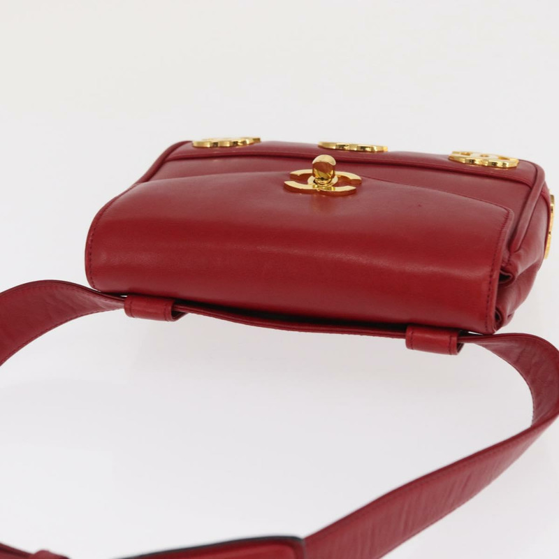 【日本直送】香奈兒 Triple Coco 腰包，羊皮材質，紅色，金色雙C標誌，正品編號 168355SAV-13