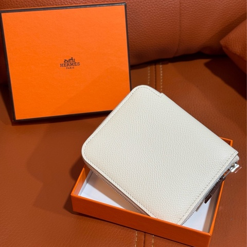 HERMES 白色絲巾短夾 SILK IN