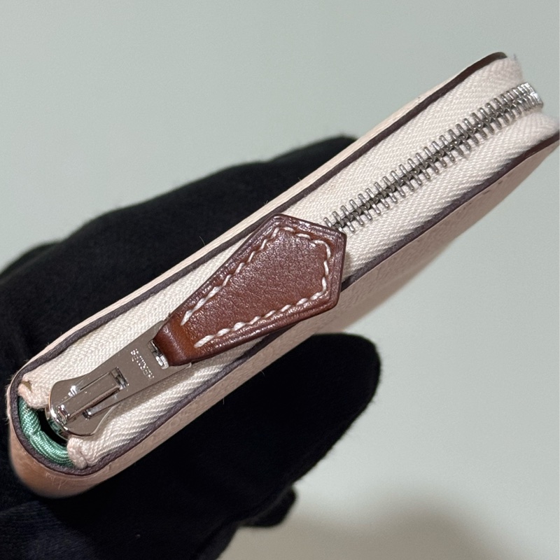 HERMES 白色絲巾短夾 SILK IN-7