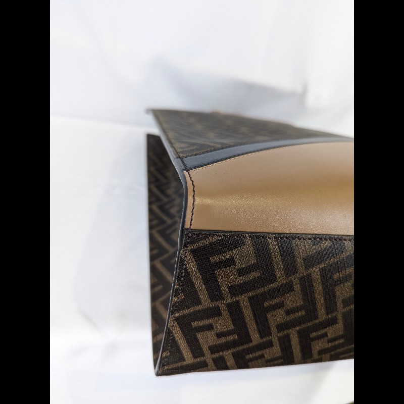 莉亞精品♡Fendi 老花拼接手提包 九新美包-9