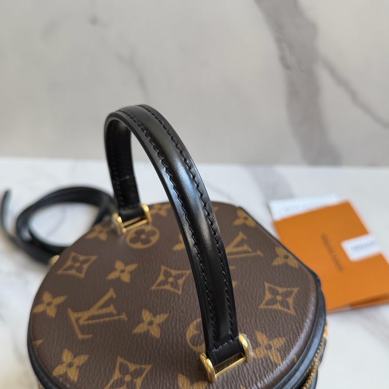 平台最低售✨LV Cannes M43986發財桶-7