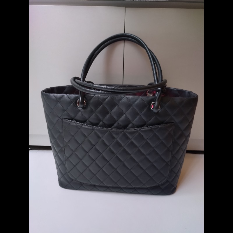 Chanel 黑底白雙C大康朋托特包-4