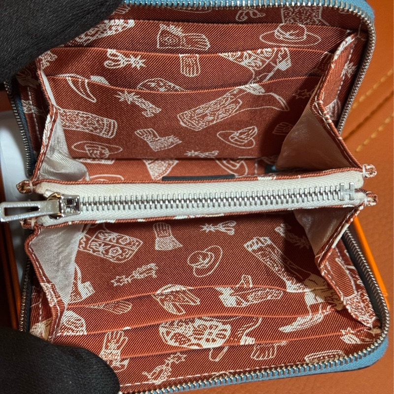 HERMES藍色絲巾短夾 SILK IN-1