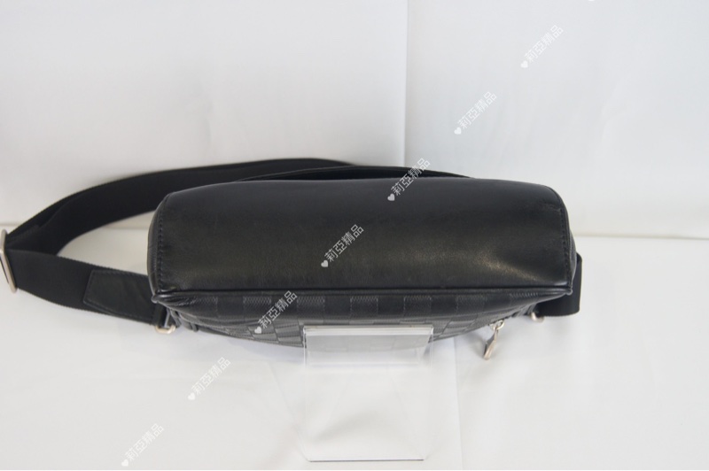 莉亞精品♡ LV N41286 棋盤壓紋掀蓋包 二手-10